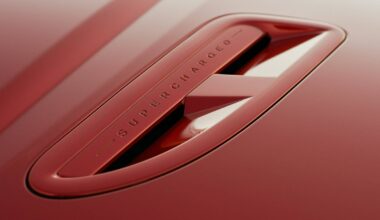 The Jaguar XK-R Is A V8-Powered Mercedes SL Rival, And A Bargain