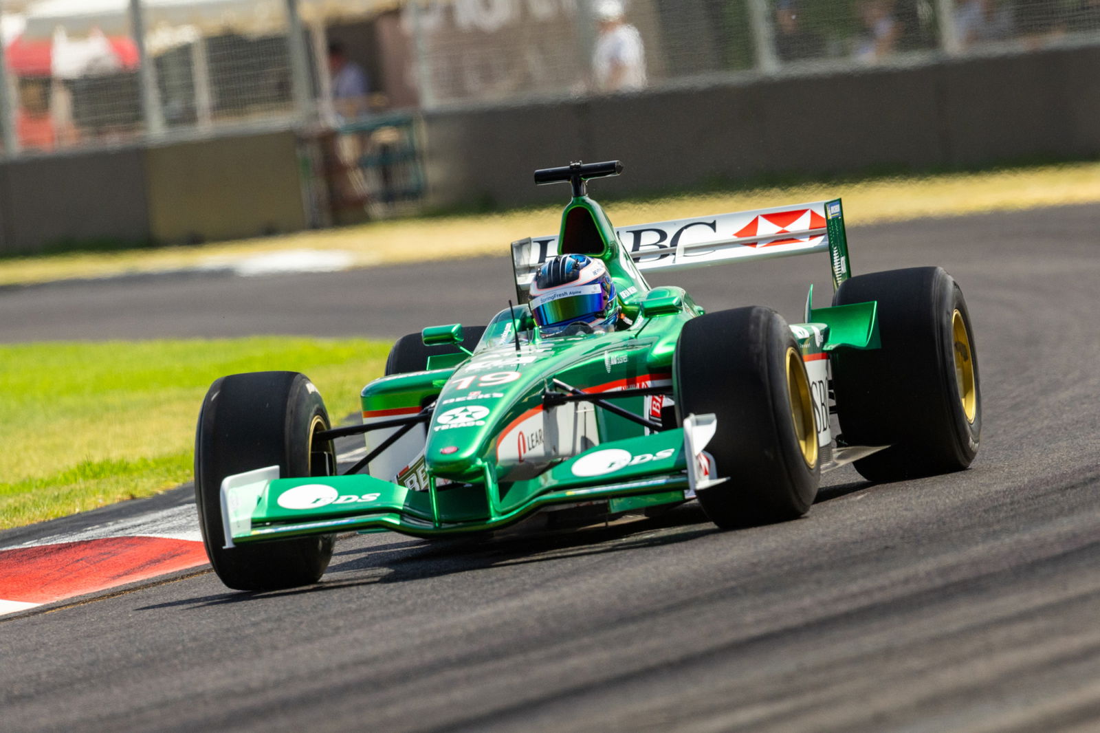 Australian Grand Prix forced to cancel V10 demonstration