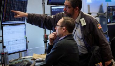 US consumer staples face valuation test as profit outlook dims