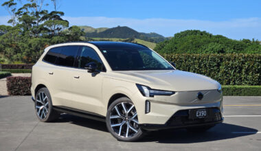 Volvo EX90 EV first drive: class for 7, class of 1