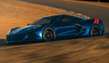 New Chevrolet Corvette Grand Sport revealed