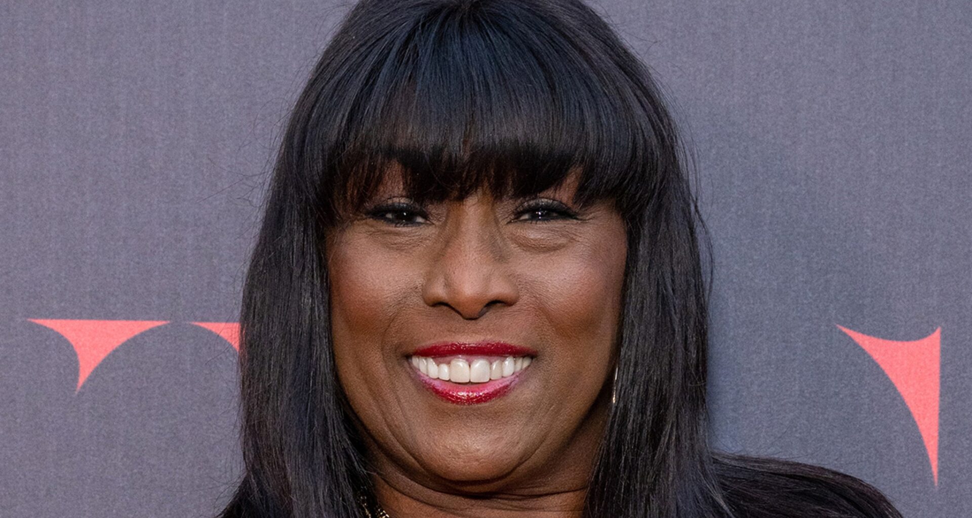 Kiki Shepard, 'Showtime at the Apollo' Cohost, Dead At 74