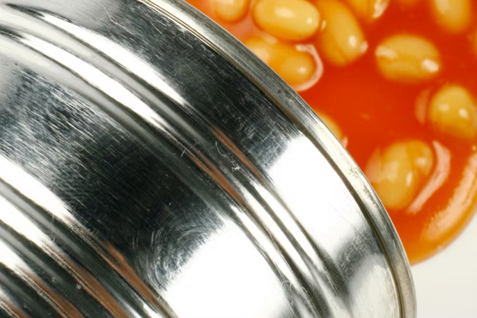 SunLive - Man bashes sister over head with baked beans