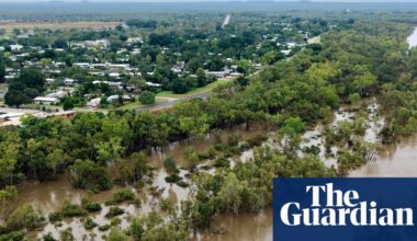 Saturated NT braces for Tropical Cyclone Narelle to dump another 300mm of rain | Tropical Cyclone Narelle