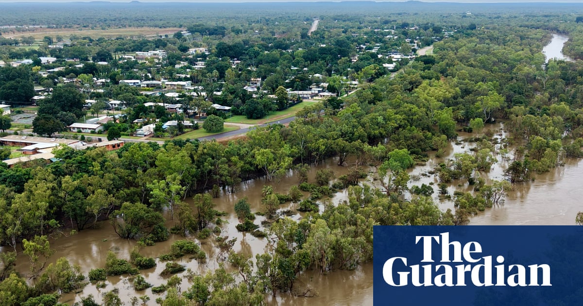 Saturated NT braces for Tropical Cyclone Narelle to dump another 300mm of rain | Tropical Cyclone Narelle