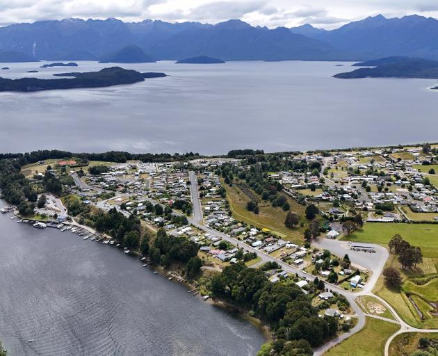 Lake Manapouri. File photo: STEPHEN JAQUIERY