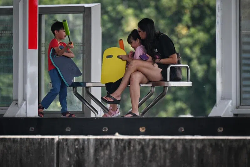 Mothers with a positive sense of mental well-being tend to adopt healthier parenting styles, a study has found.