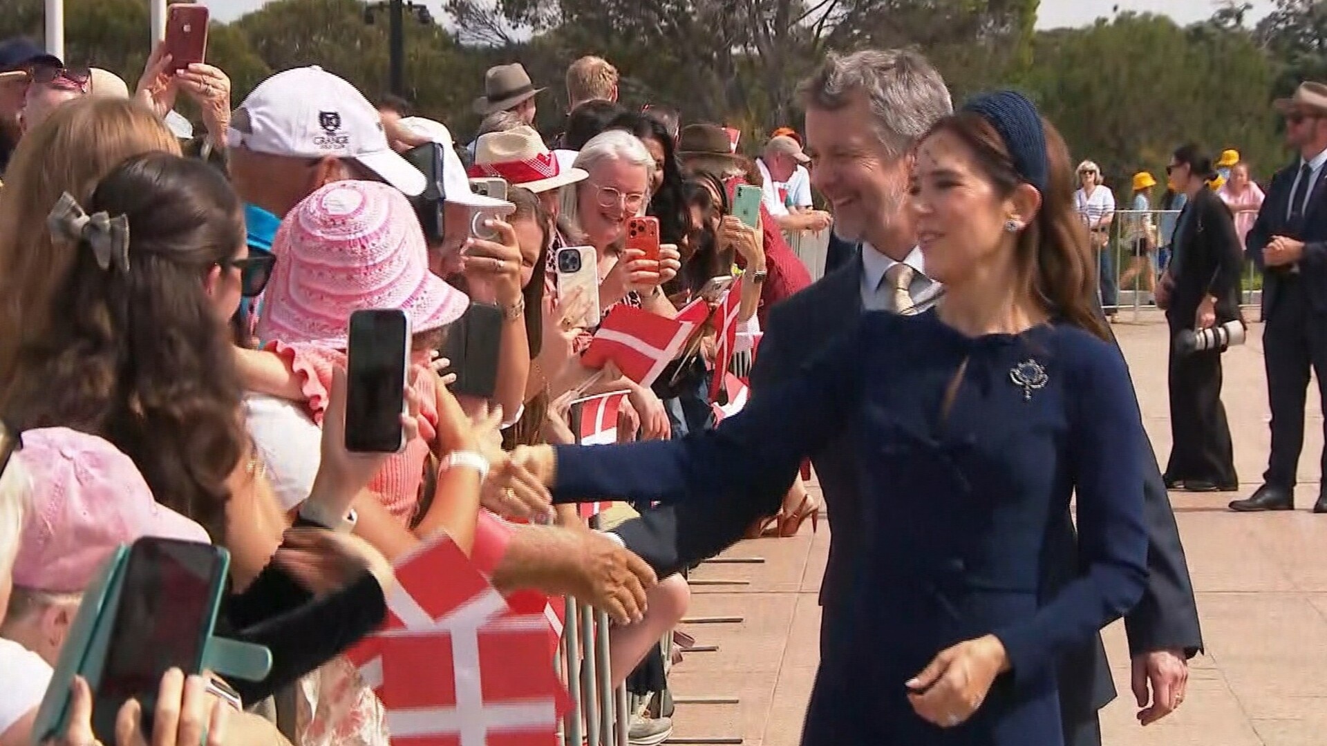 Crowds gather to welcome King Frederik and Queen Mary to Australia