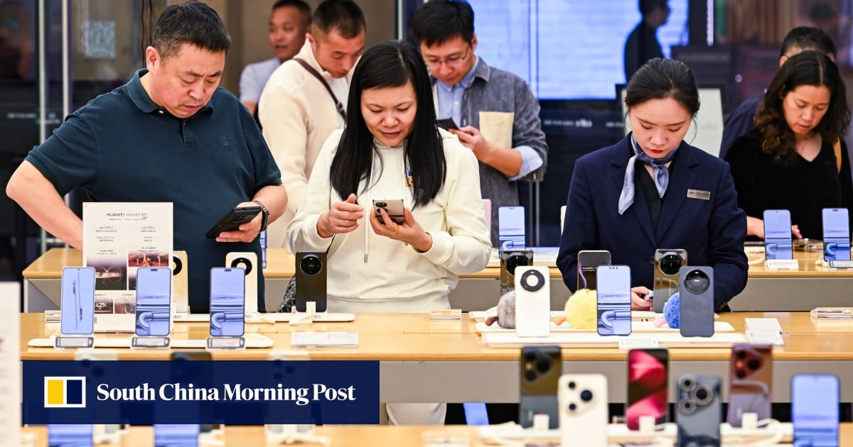 Chinese smartphone makers Vivo, Oppo raise prices as memory costs surge