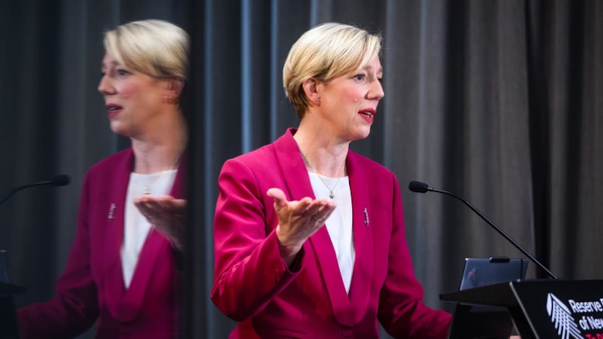 Inside Economics: Flying blind on oil shock fallout, how will RBNZ respond ... plus our R&D dilemma