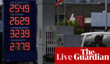 Australia politics live: inflation likely to hit 5% by June, RBA says; Chalmers welcomes Fair Work decision to scrap ‘junior’ rates for young adults | Australia news