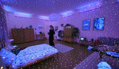 Japanese artist Kusama’s retrospective debuts at German museum