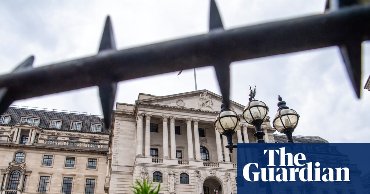 UK government borrowing costs hit 5% as Iran war fuels bond market sell-off | Government borrowing