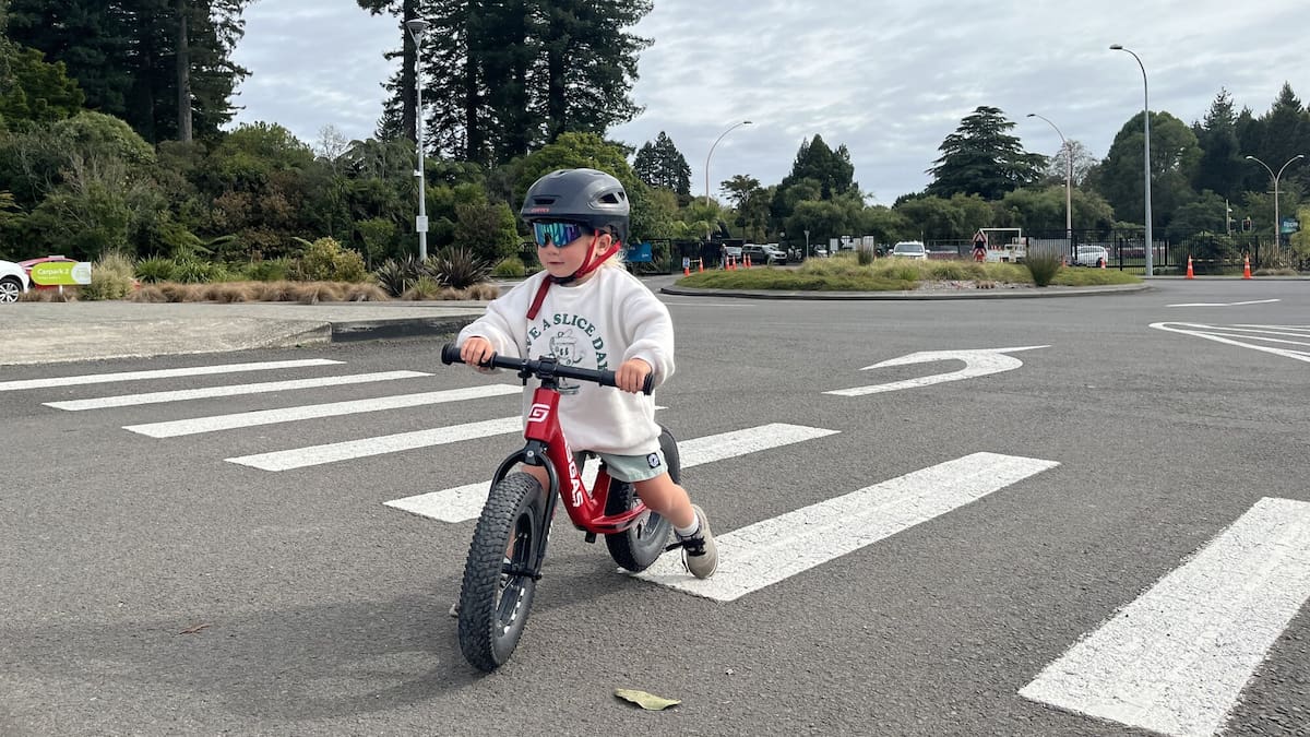 Crankworx Rotorua 2026: Young fans help create ‘banger’ atmosphere