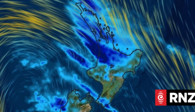 More heavy rain, strong wind to sweep in from the north