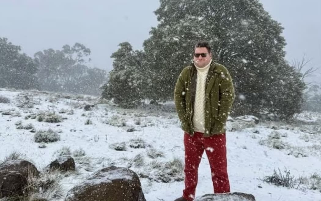 Temperatures dropped close to zero as snow blanketed Mount Canobolas, near Orange, on Friday morning.