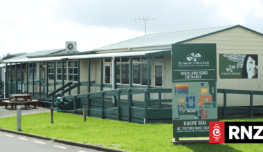Student arrested, teacher in hospital after Waikato high school put in lockdown