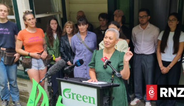 Greens promise to cap rent rises at 2 percent a year