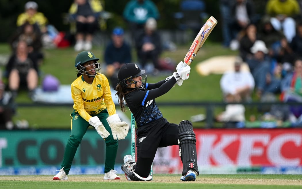 Amelia Kerr of New Zealand