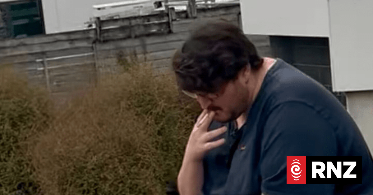 Hamilton man Matthew Allen Knox asks for longer sentence on drug charges