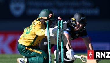 White Ferns win T20 dead rubber against South Africa