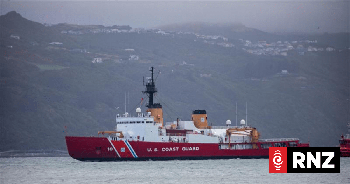 US Coast Guard sails into Wellington harbour
