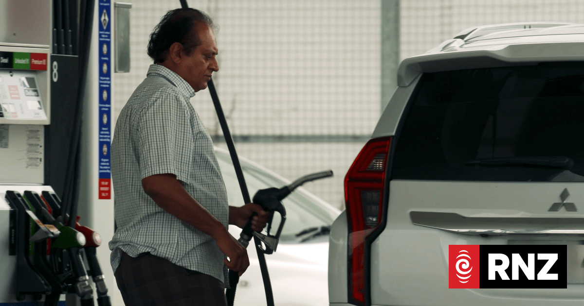 Iran war hits Kiwi wallets hard, as economist warns of another recession