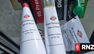 Live: Fuel stations run out again, Luxon warns NZ preparing for 'prolonged' Iran conflict