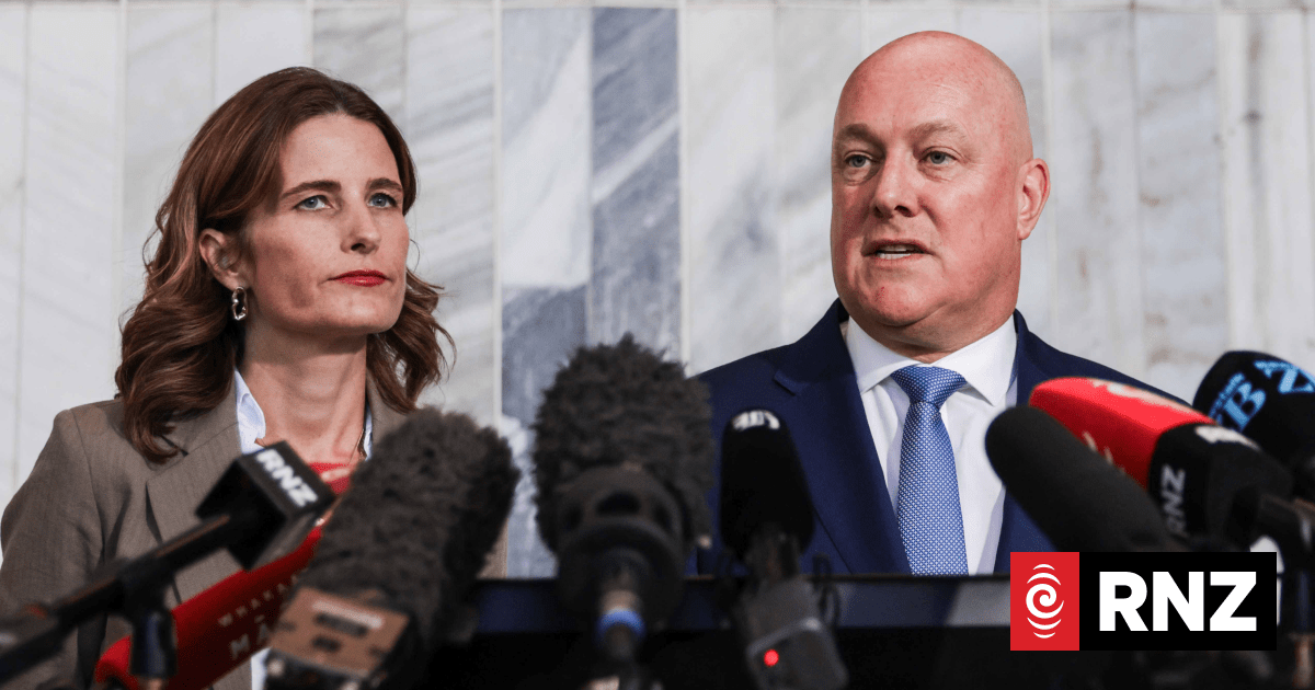 Live: Fuel stations run out again, Luxon warns NZ preparng for 'prolonged' Iran conflict