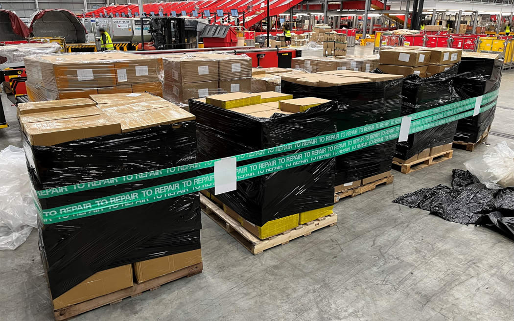 In August 2025, Customs officers at the Auckland Processing Centre intercepted two separate consignments from China: the first containing 340,000 uncustomed cigarettes of the Chinese brand ‘Double Happiness’, and the second containing 587,000 cigarettes of the same brand. The consignments were declared as clothes.