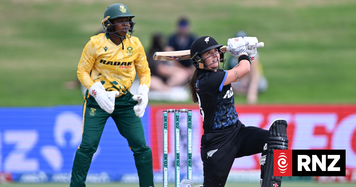 Live: White Ferns v South Africa T20 at Mount Maunganui