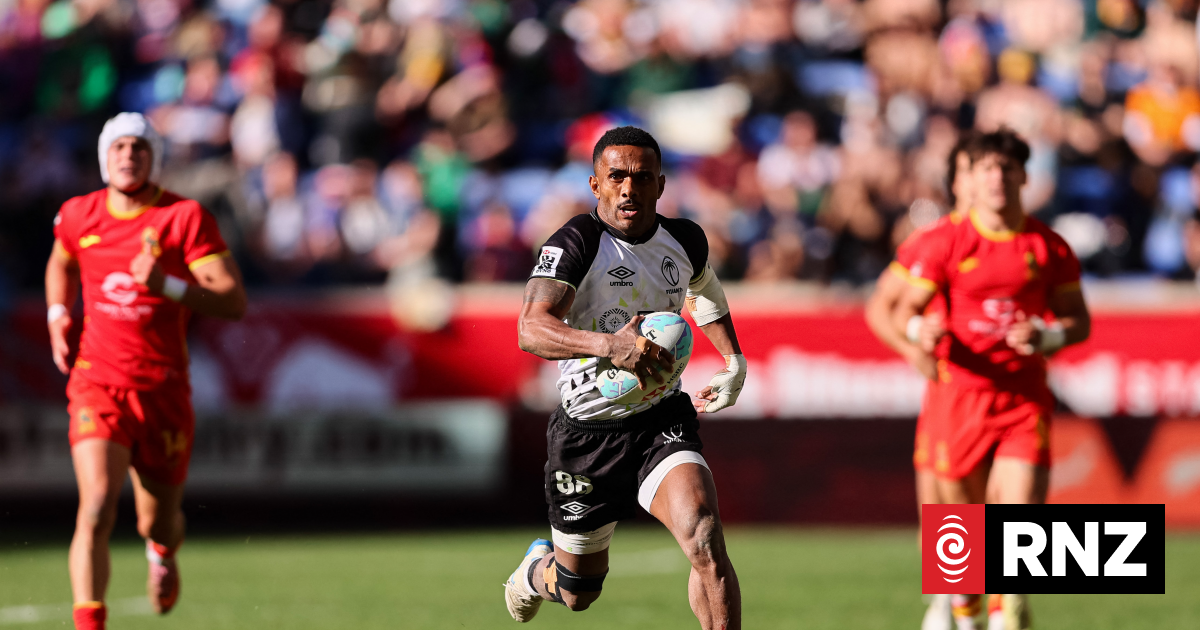 Fiji still in the running for series title