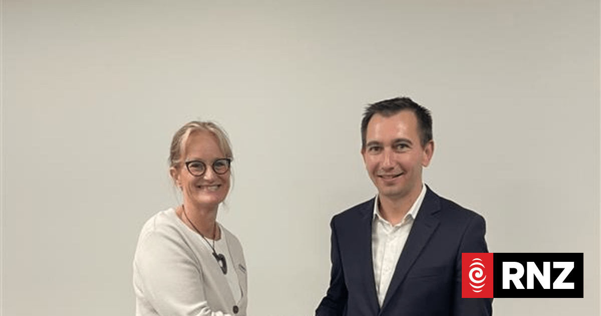 Health Minister to meet with blood cancer specialists who say NZ lagging behind with treatments