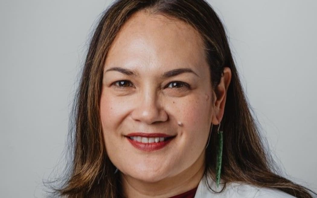 Stood-down Napier deputy mayor Sally Crown doesn’t want the job back as councillors prepare to vote.