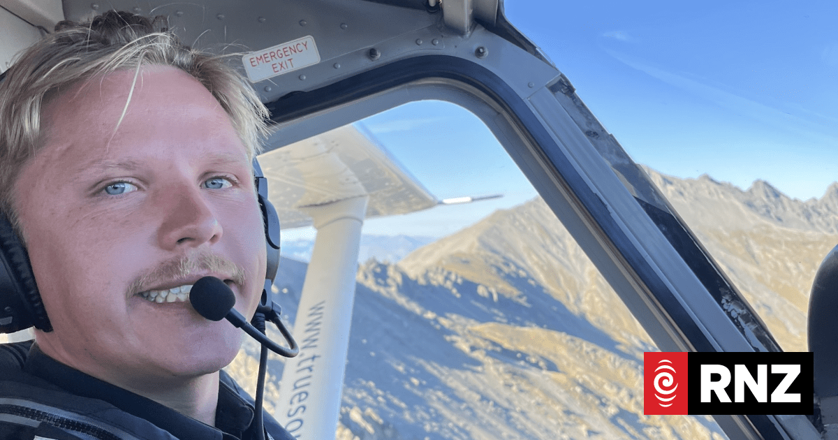 Country Life: Young Kiwi pilot helps map and fight Victoria's devastating bushfires