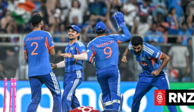 India hold nerve to book T20 World Cup final against Black Caps