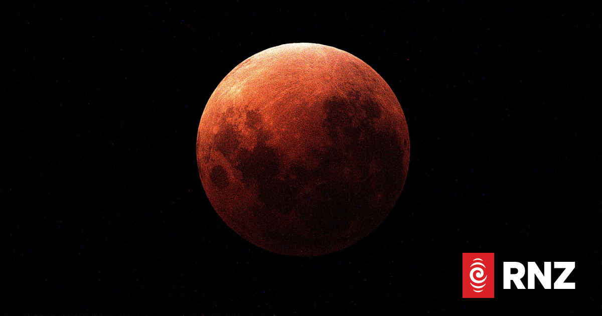 In pictures: Only lunar eclipse of 2026 graces NZ skies