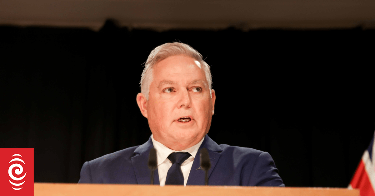 Bill to give police new powers to move and detain introduced to Parliament