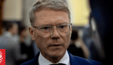 Broadcasting Minister Paul Goldsmith says he 'may have grunted' at TVNZ chair