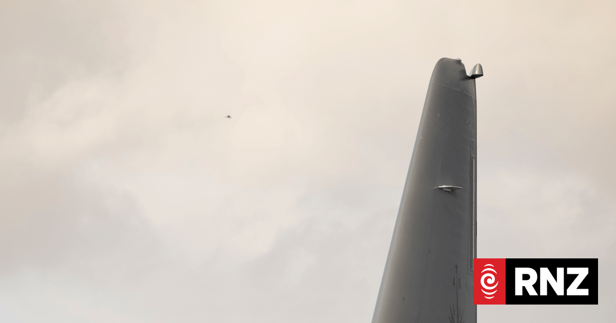 NZ Defence Force planes on standby for Middle East evacuations