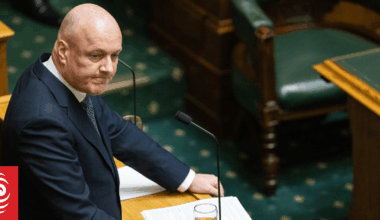 Christopher Luxon forced into another correction over Iran war visas