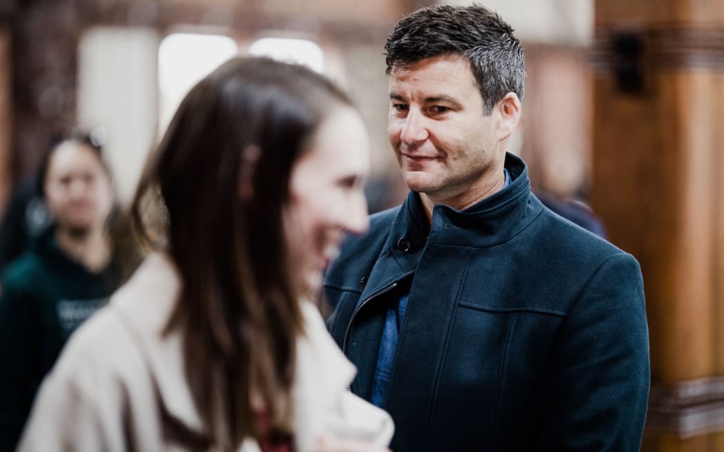 Clarke Gayford and Jacinda Ardern in Gisborne - Labour Party campaigning