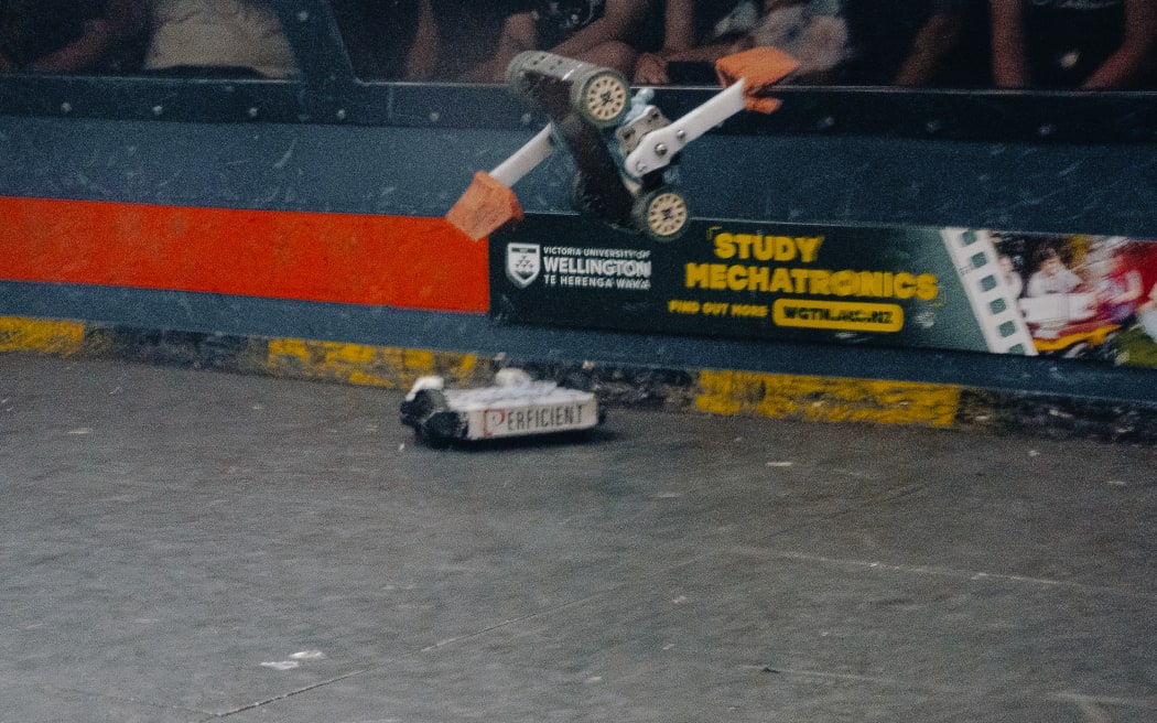 Picture depicting a robot flying up.