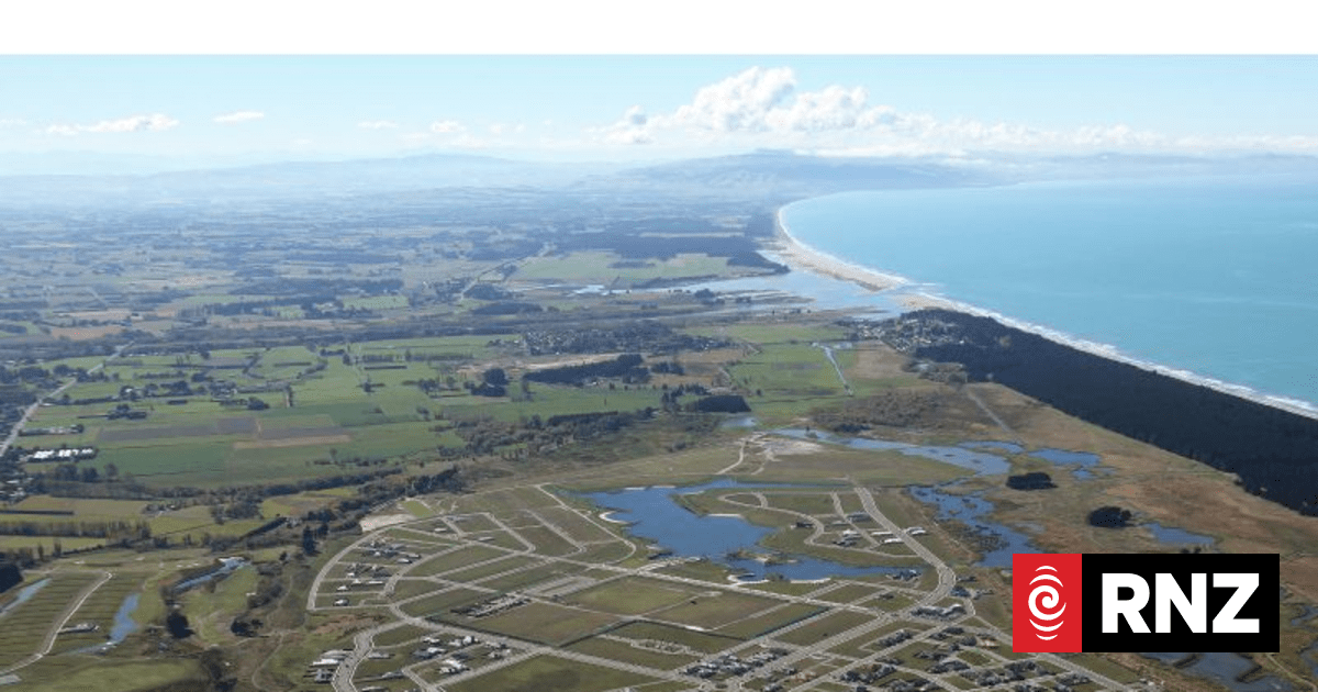Christchurch council staff back away from mayor's proposal to pump sewage into sea