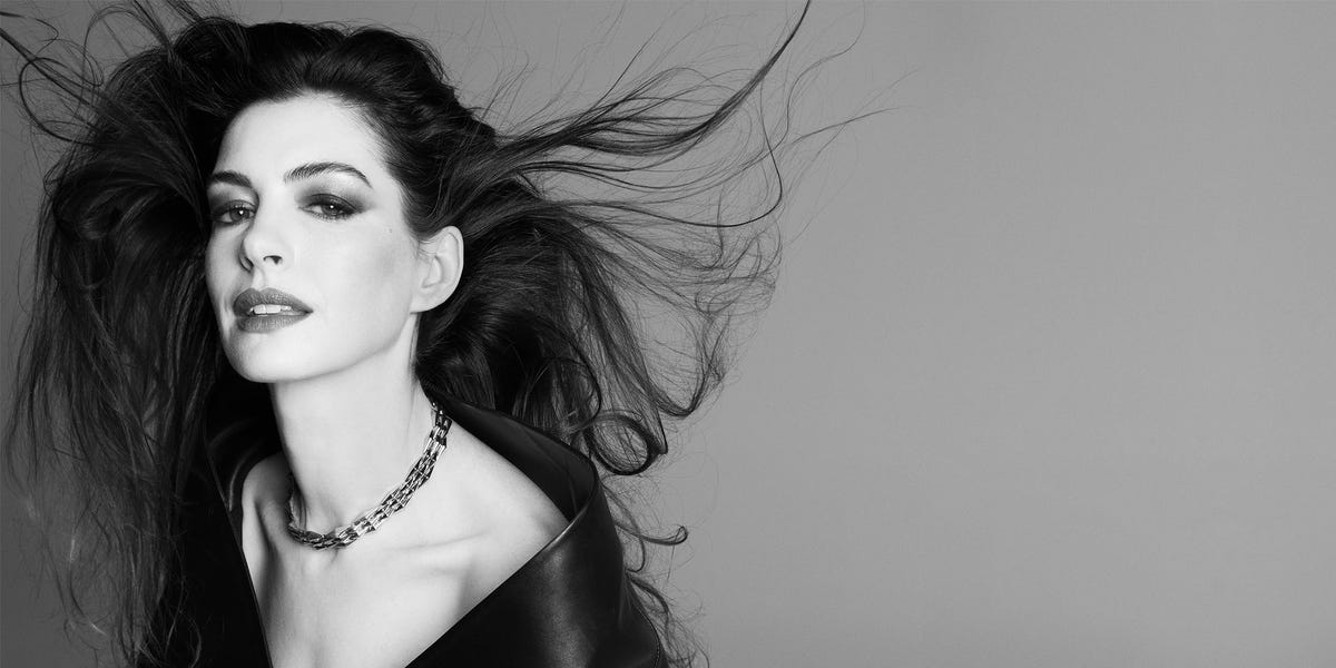 Anne Hathaway on The Devil Wears Prada 2, Mother Mary, and Hitting Her Stride at 43
