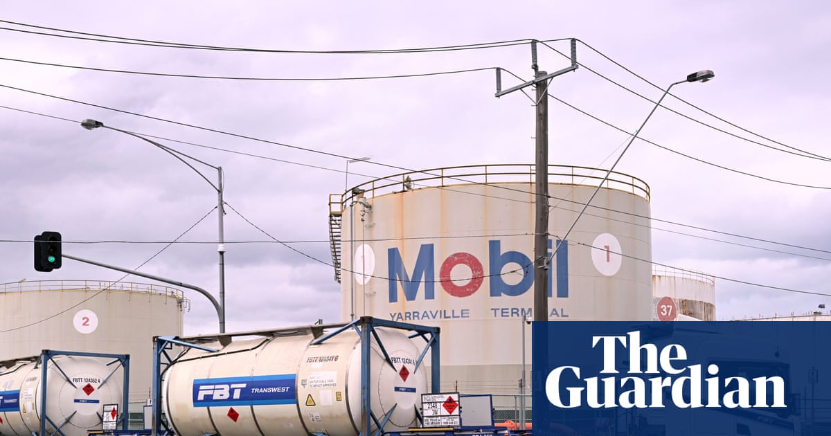 Australia relaxes petrol standards for 60 days as NSW premier warns of fuel shortage at hospitals | Transport