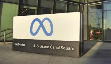 Shutting Down Its VR Metaverse While Doubling Down on AI