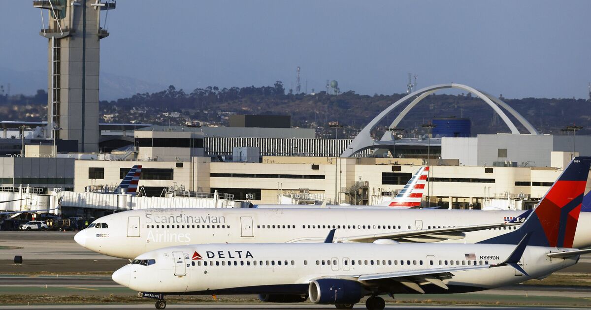 Major airliner scraps all flights as fuel prices surge - full list | UK | News