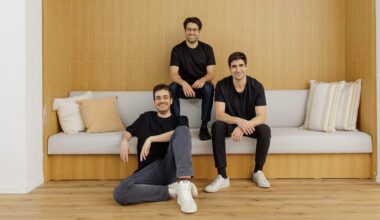 Israeli Startup Bold Raises $40 Million to Protect Devices With AI