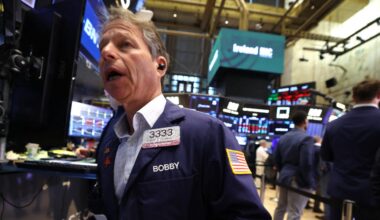 The Market's Top Risk Is Shifting From Inflation to Growth Slowdown